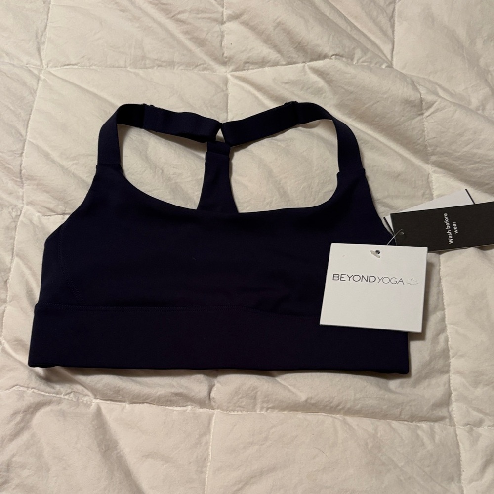 Beyond Yoga Women's Navy Sports Bra
